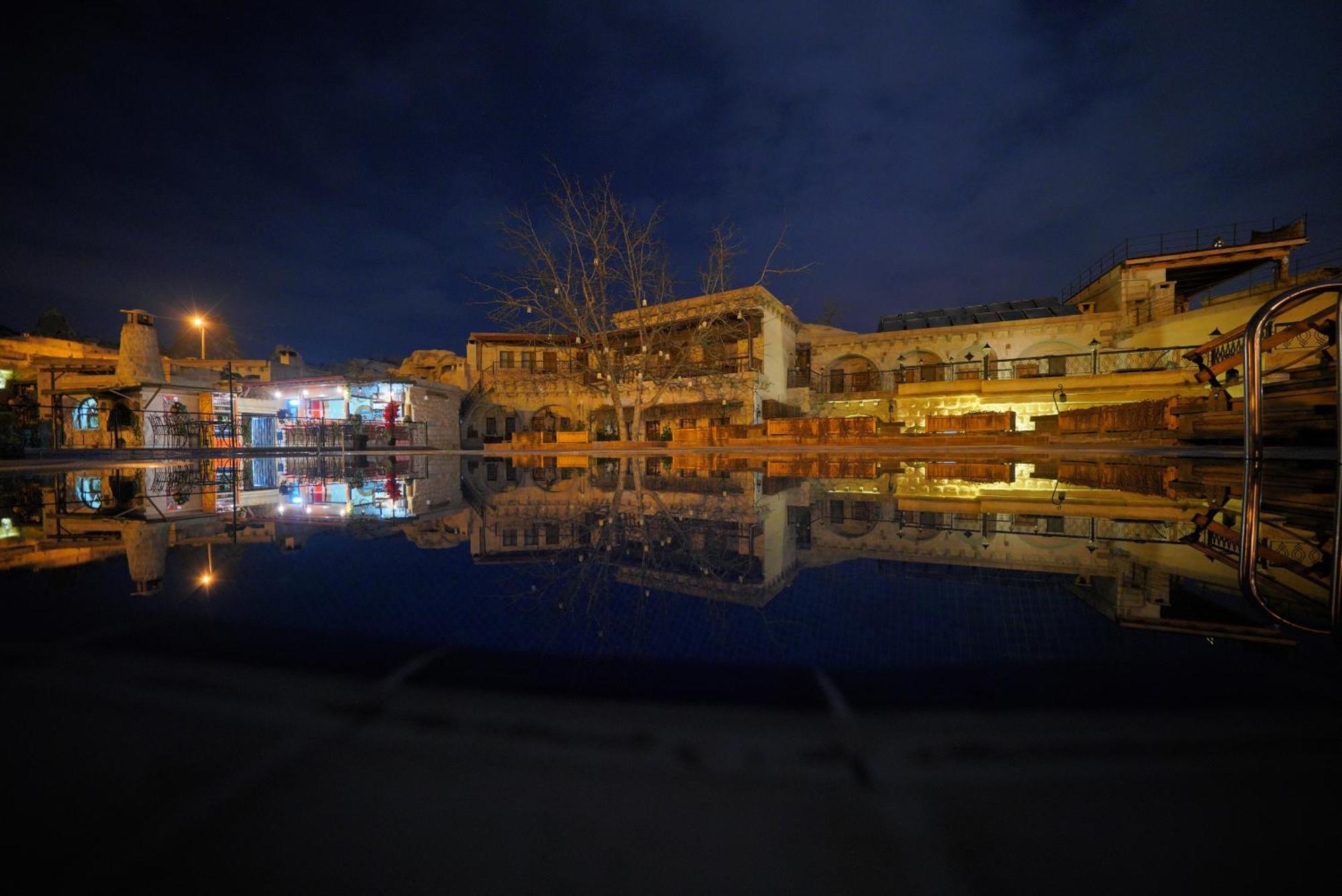 Holiday Cave Hotel Göreme Exteriör bild