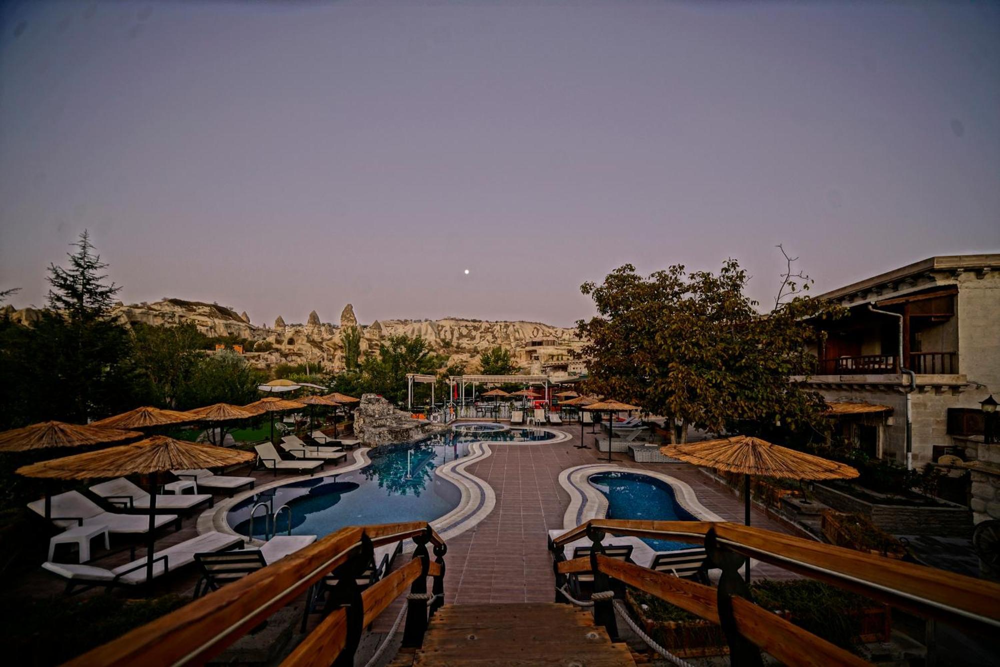 Holiday Cave Hotel Göreme Exteriör bild